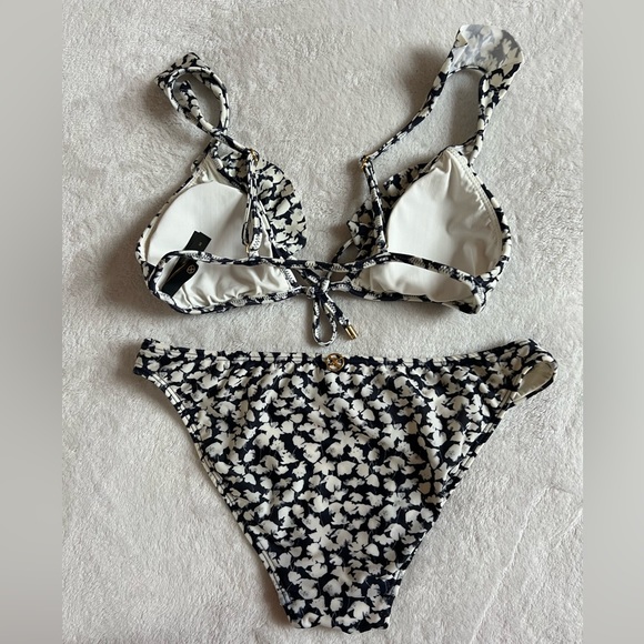 🌟VIX Paula Hermanny Floral Julien swimsuit. 🌟 Worn once. Like new condition! - Picture 5 of 8